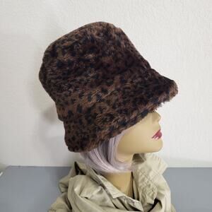 Faux Fur Bucket Hat Womens One Size Brown Black Leopard print Winter Casual